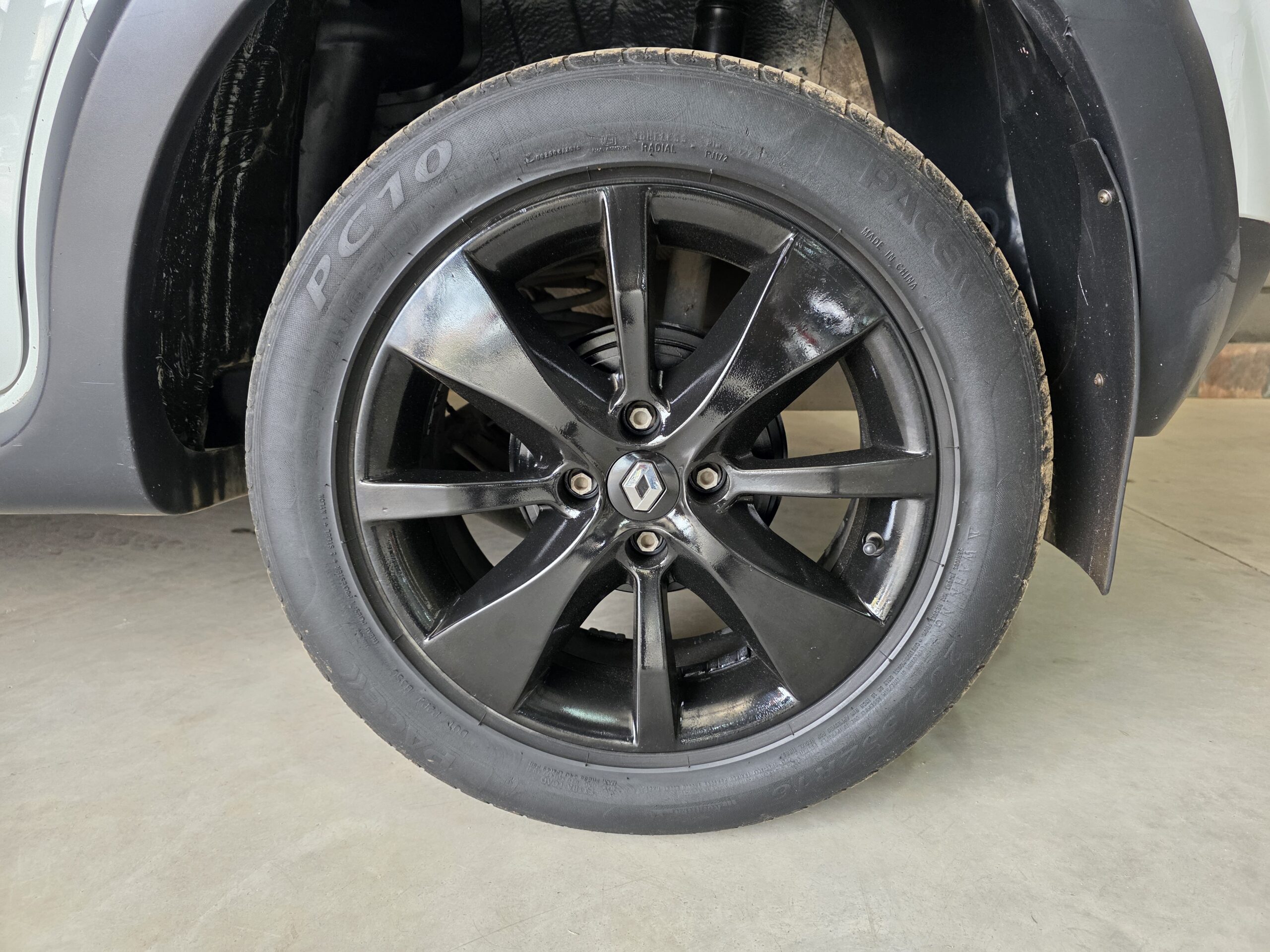 
								Renault Sandero Stepway full									