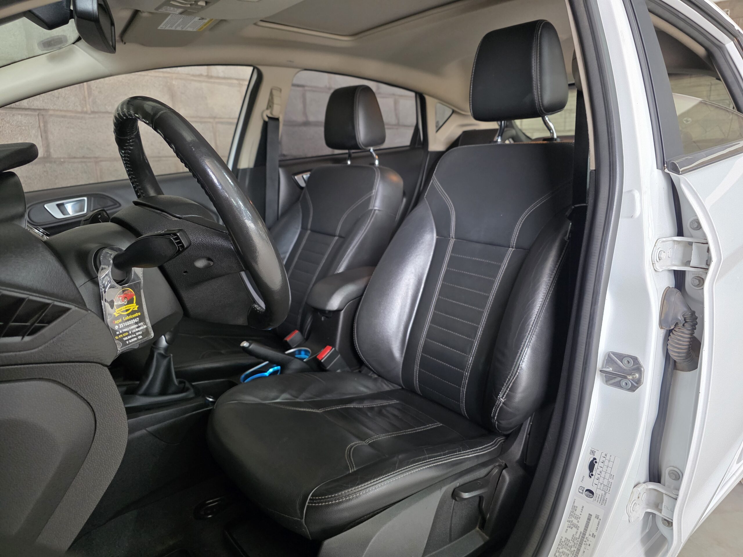 
								Ford Fiesta full									