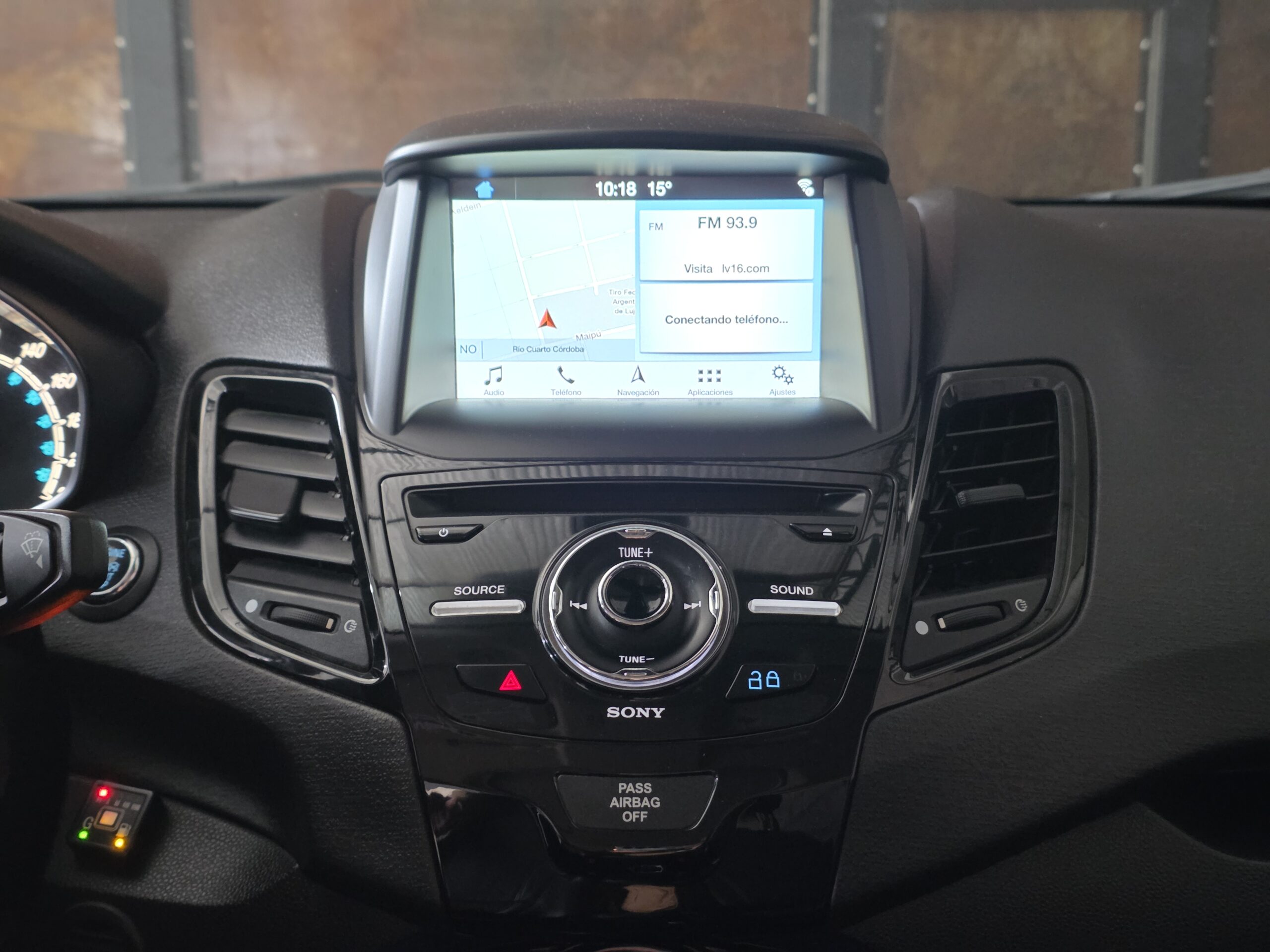 
								Ford Fiesta full									