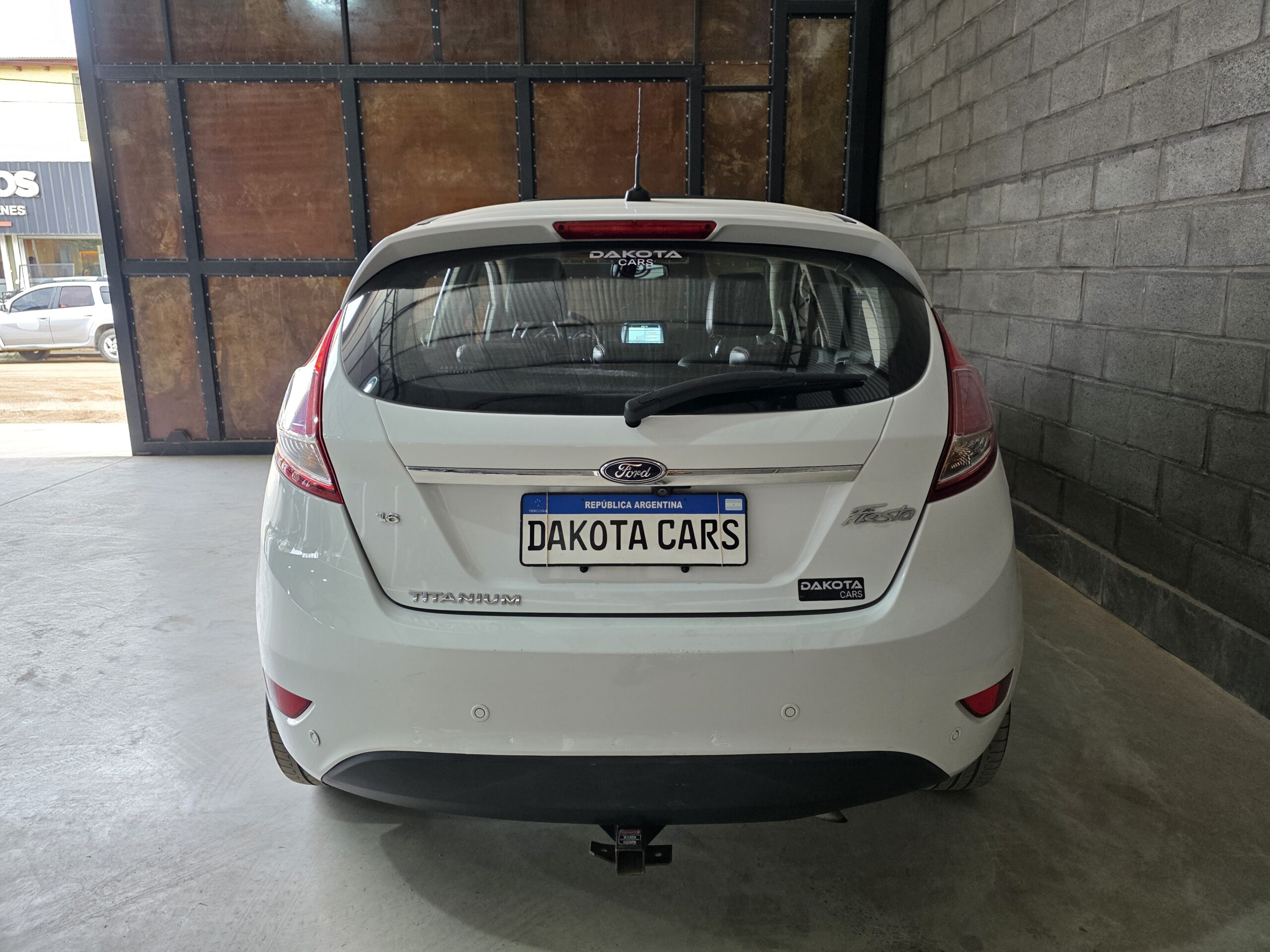 
								Ford Fiesta full									