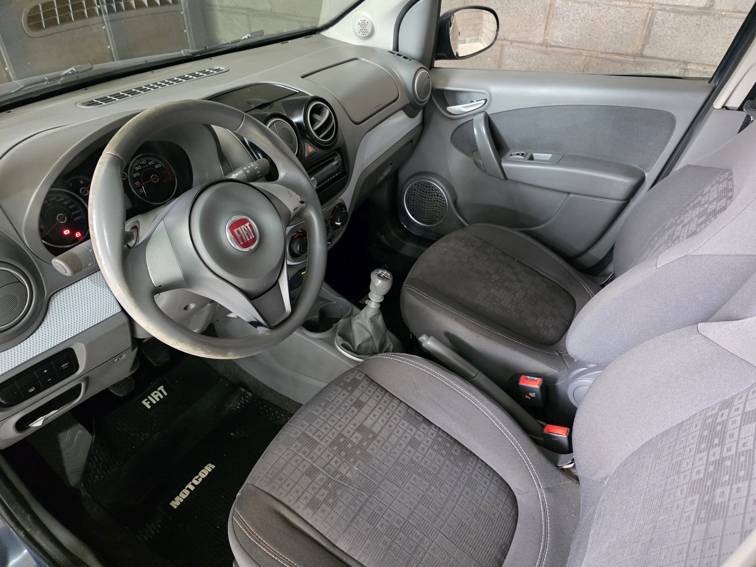 
								Fiat Palio full									