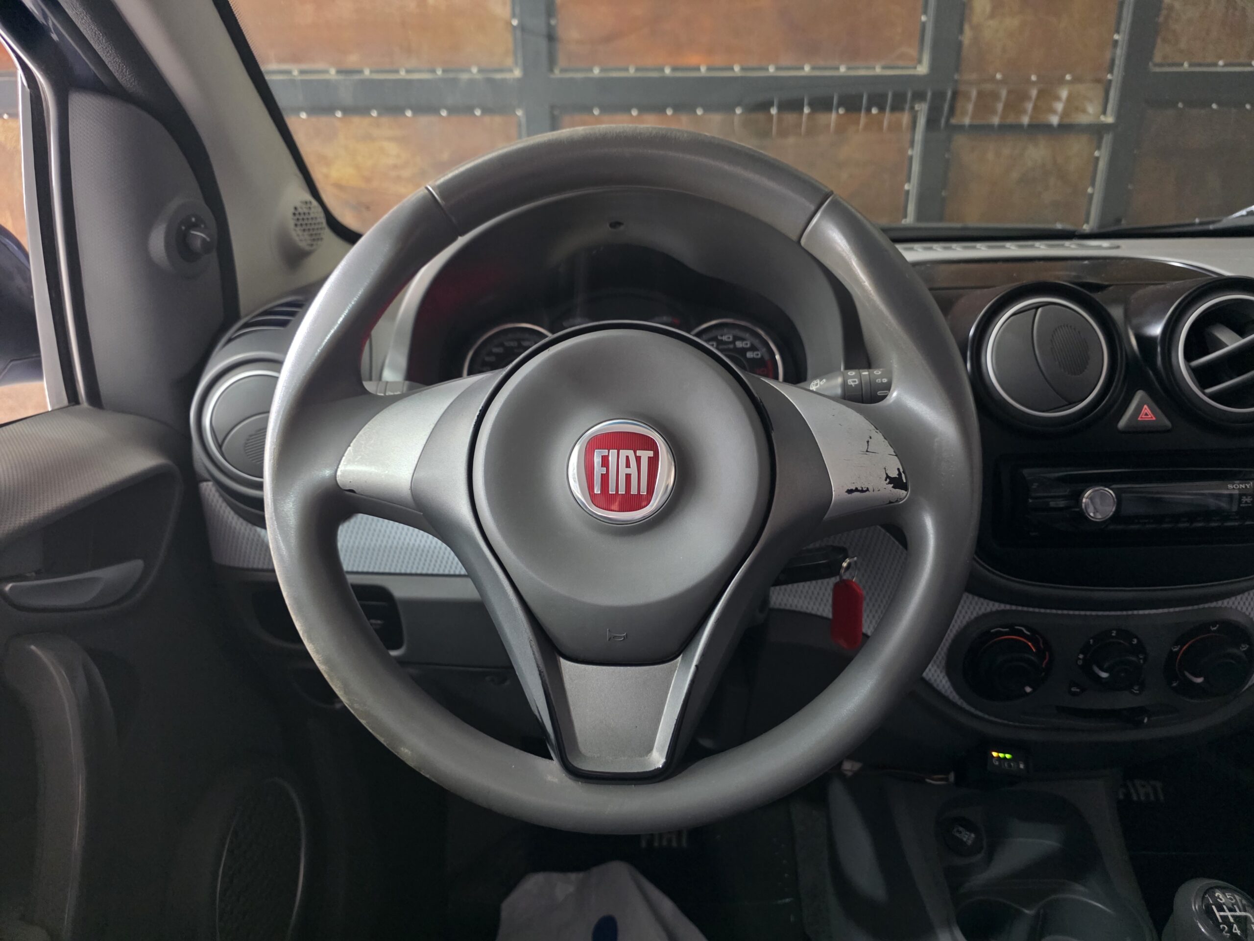 
								Fiat Palio full									