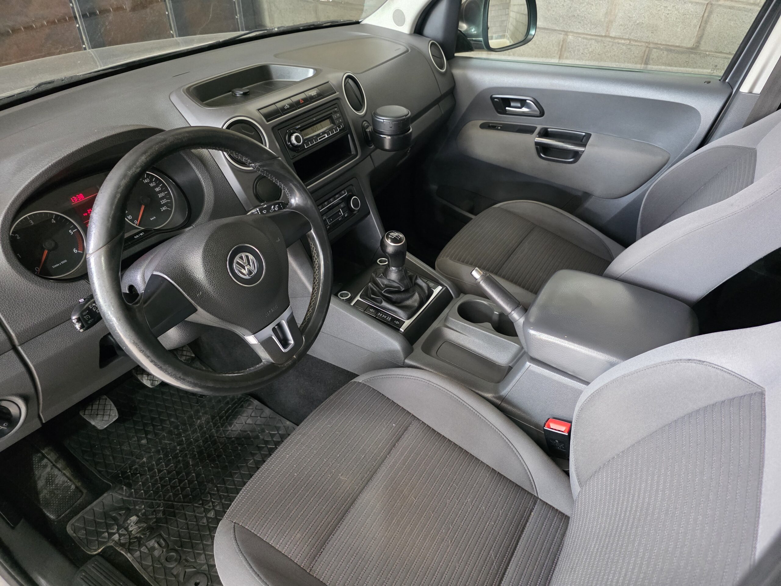 
								Volkswagen Amarok full									