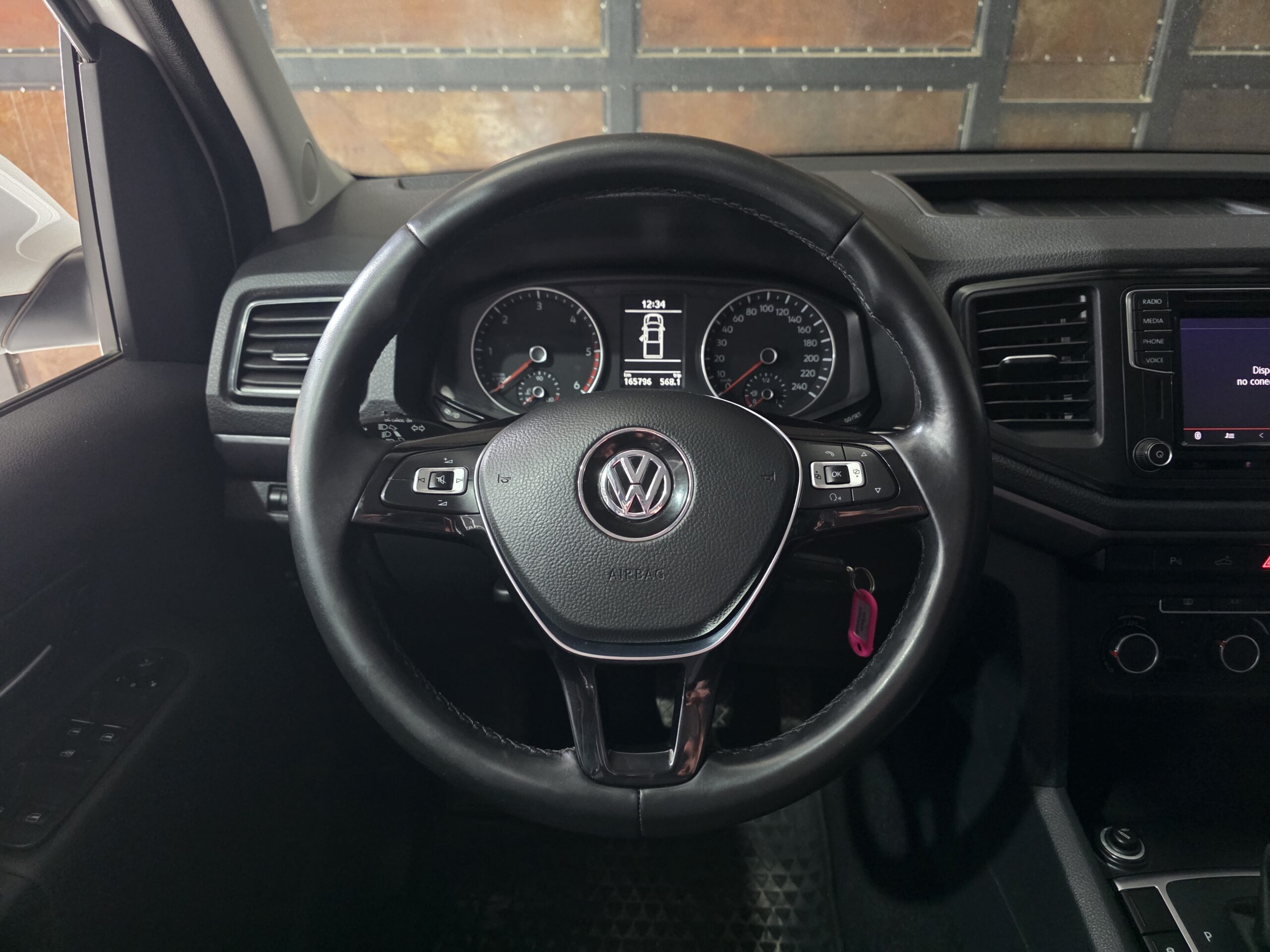 
								Volkswagen Amarok full									