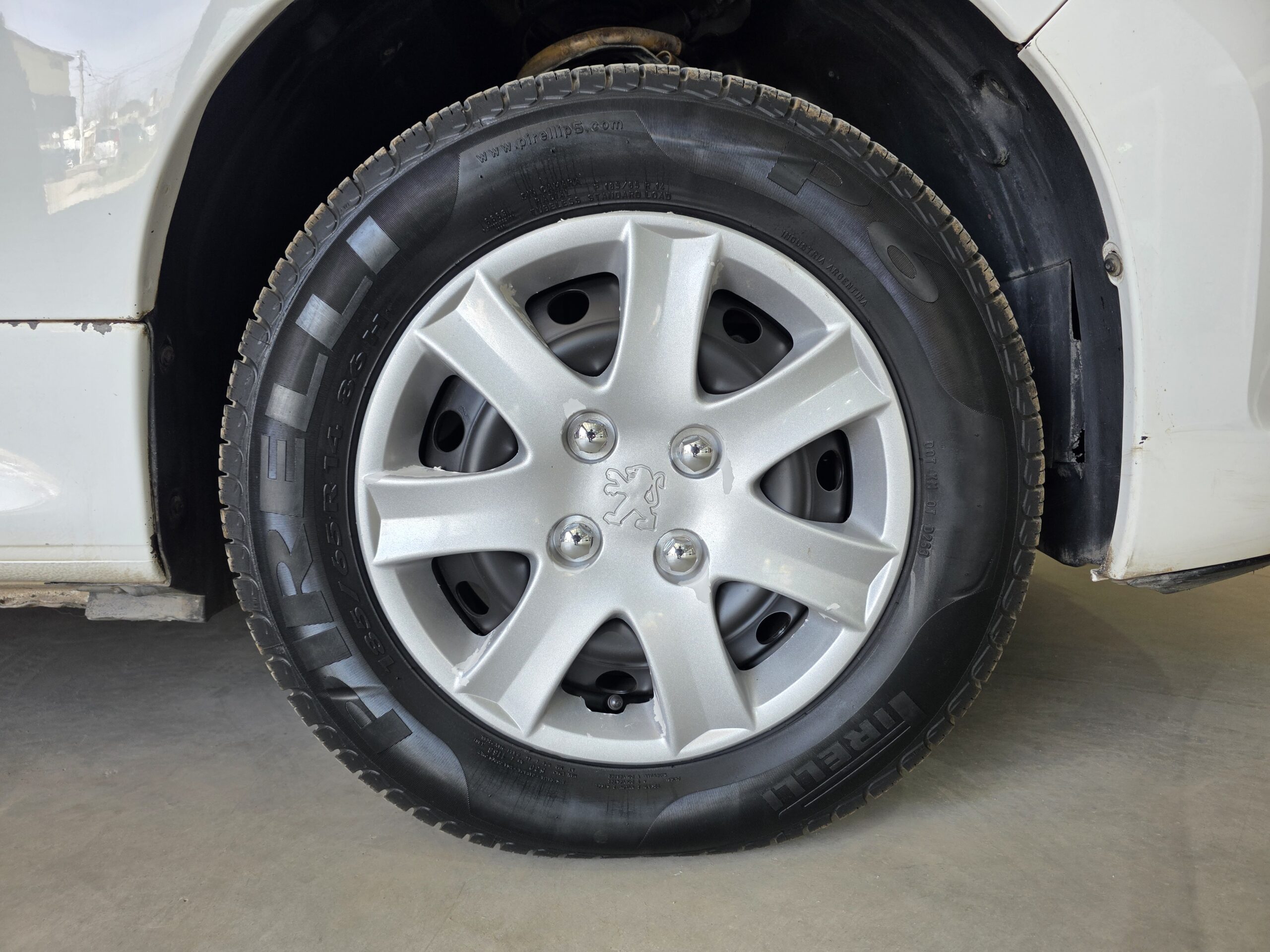 
								Peugeot 207 1.4 XS full									