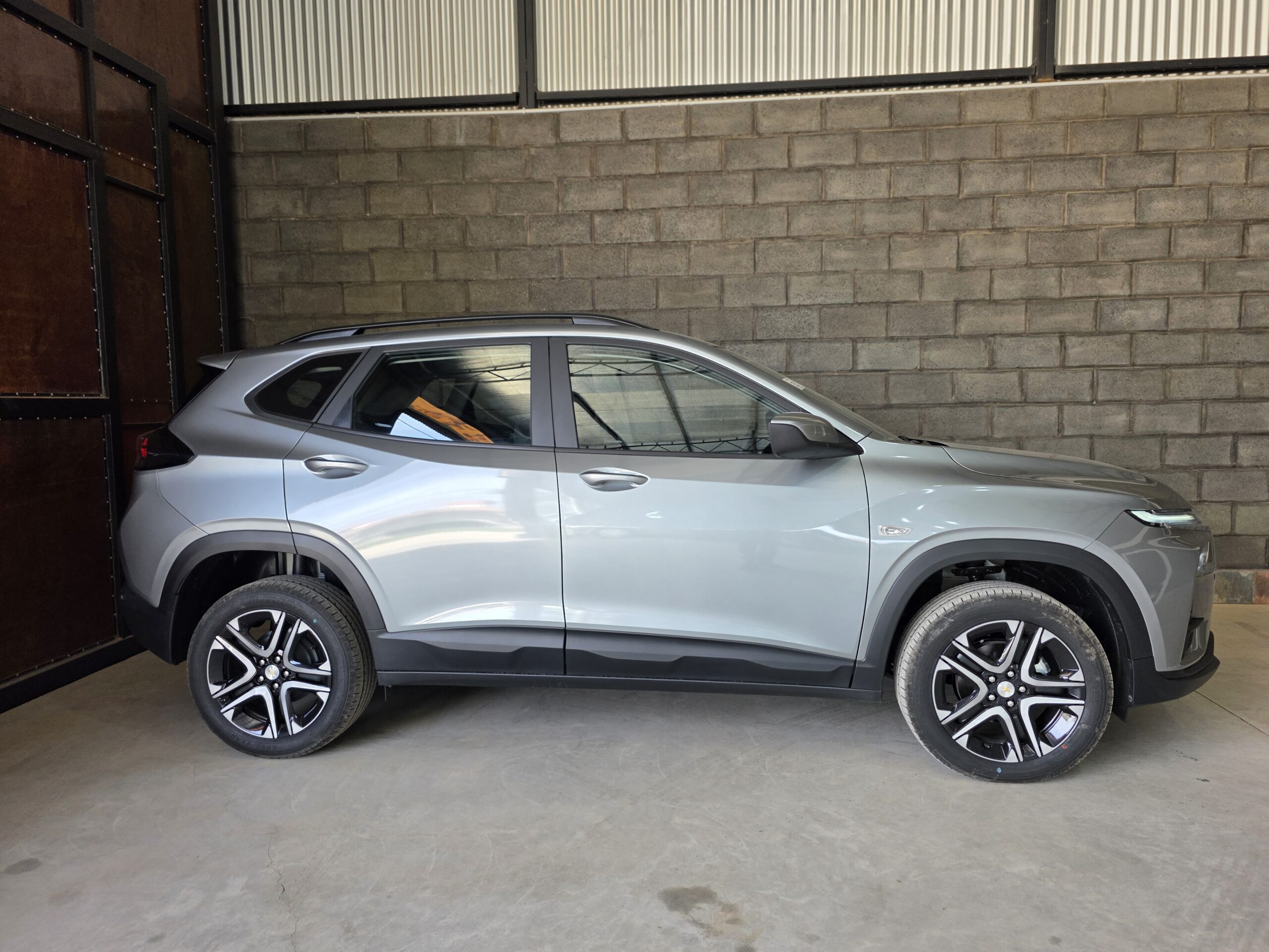 
								Chevrolet Tracker 1.2T LT AT full									