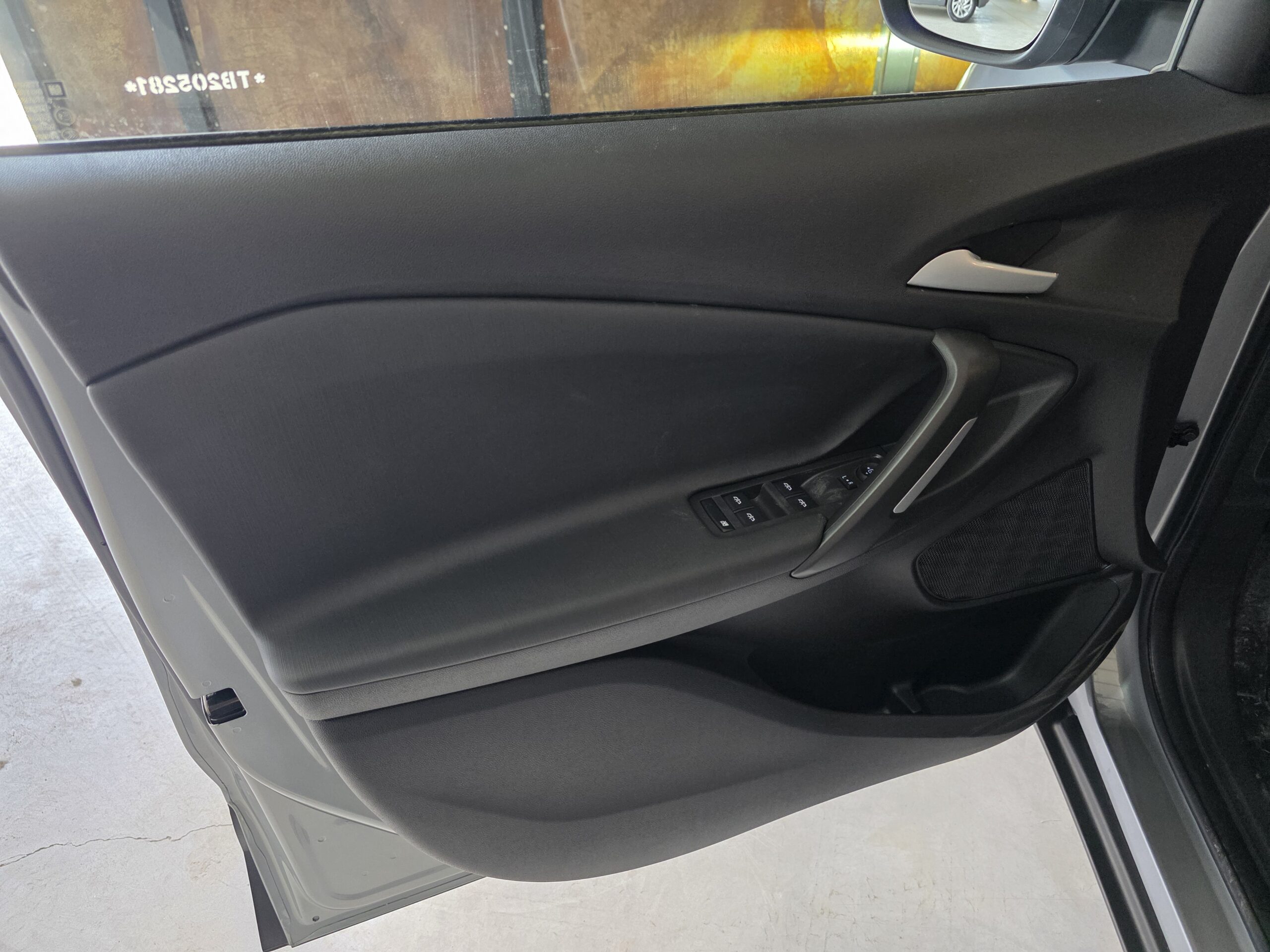 
								Chevrolet Tracker 1.2T LT AT full									