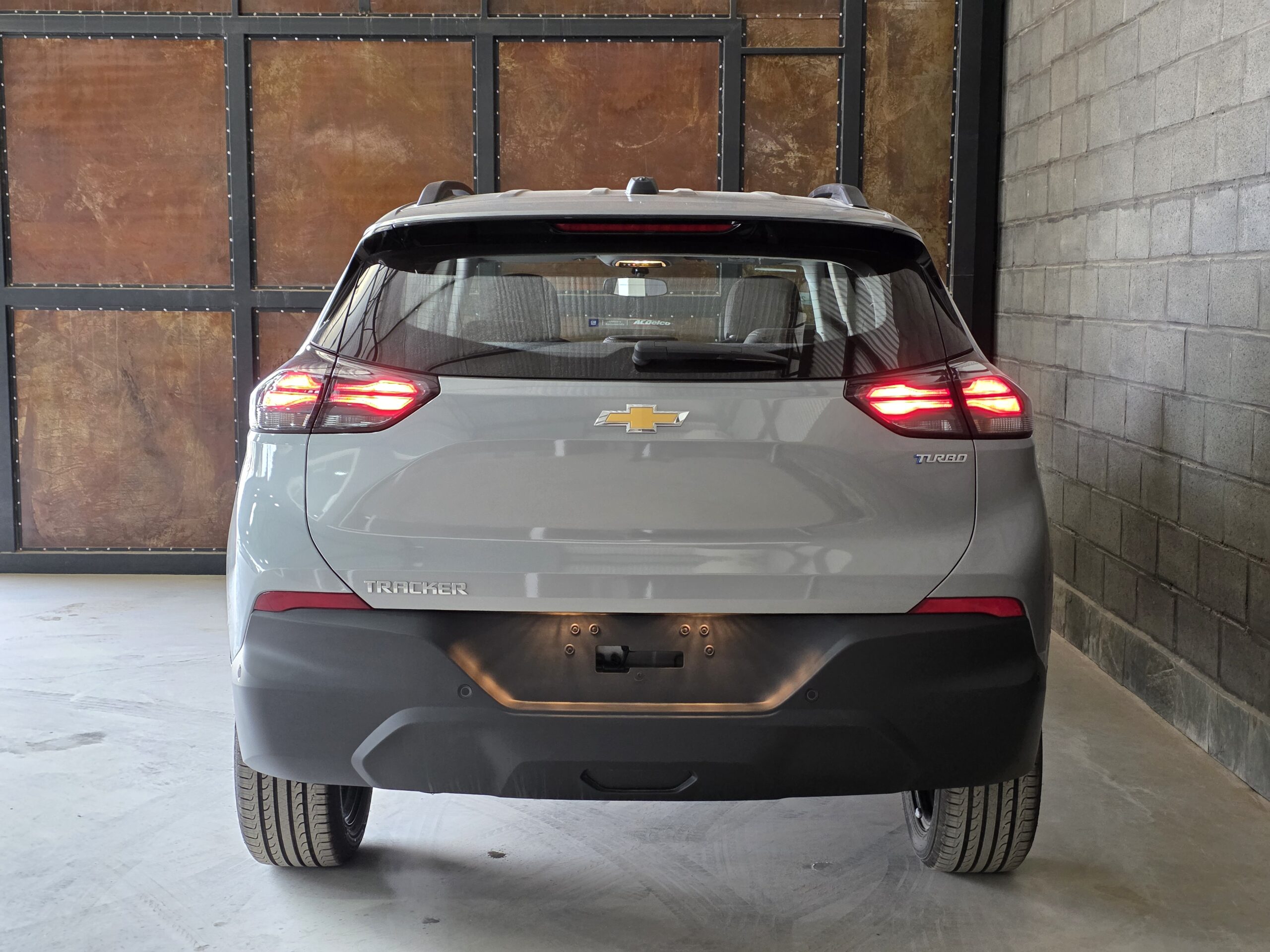 
								Chevrolet Tracker 1.2T LT AT full									