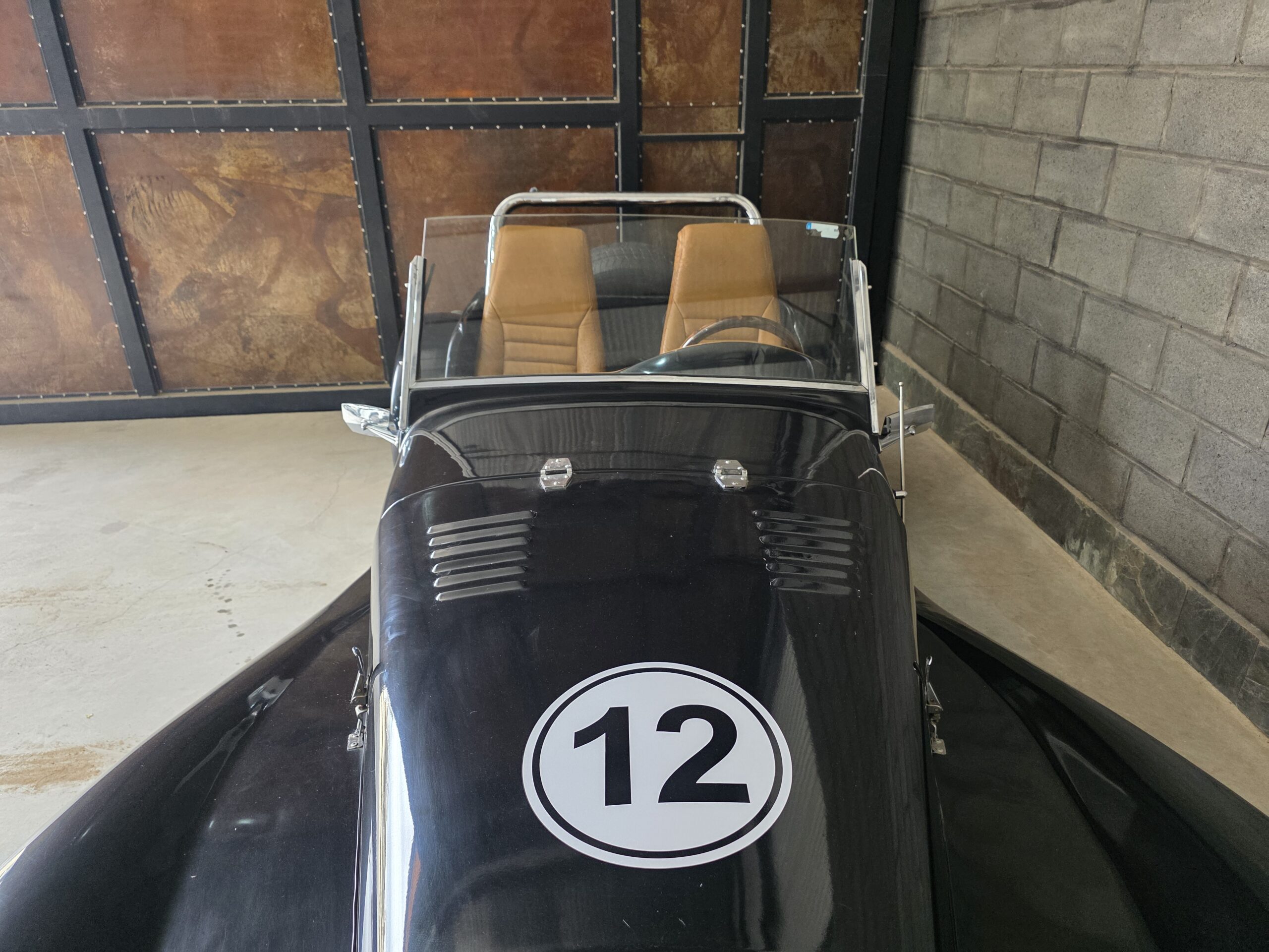 
								AFF Morgan Plus full									