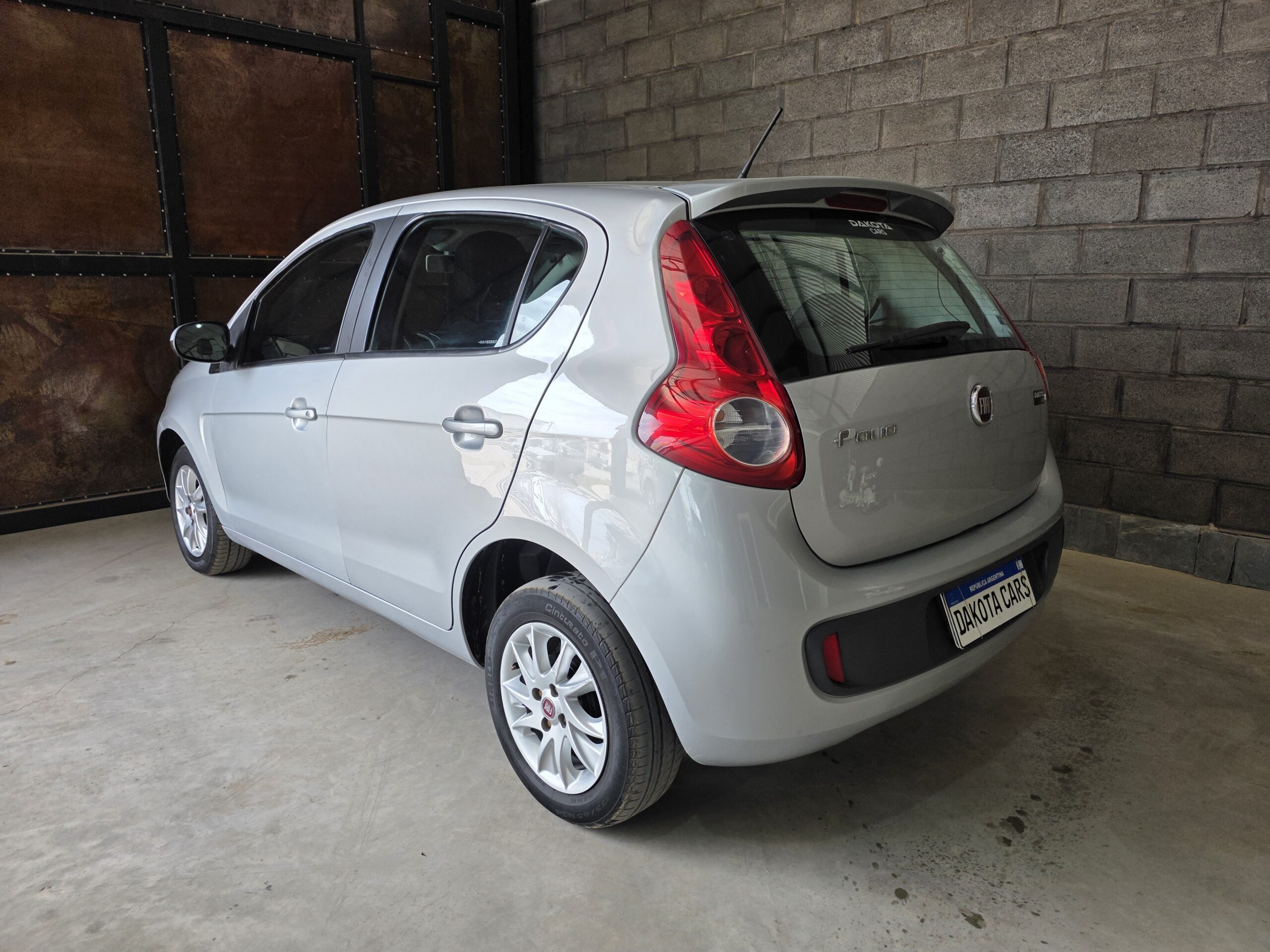 
								Fiat Palio full									