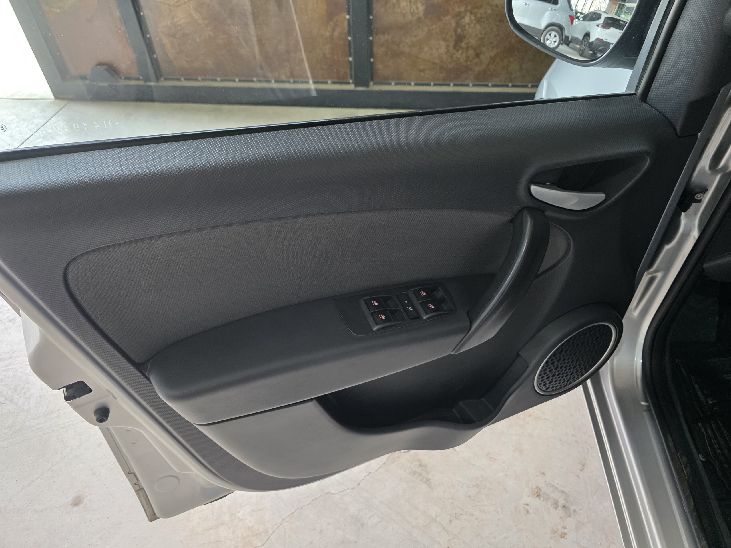 
								Fiat Palio full									