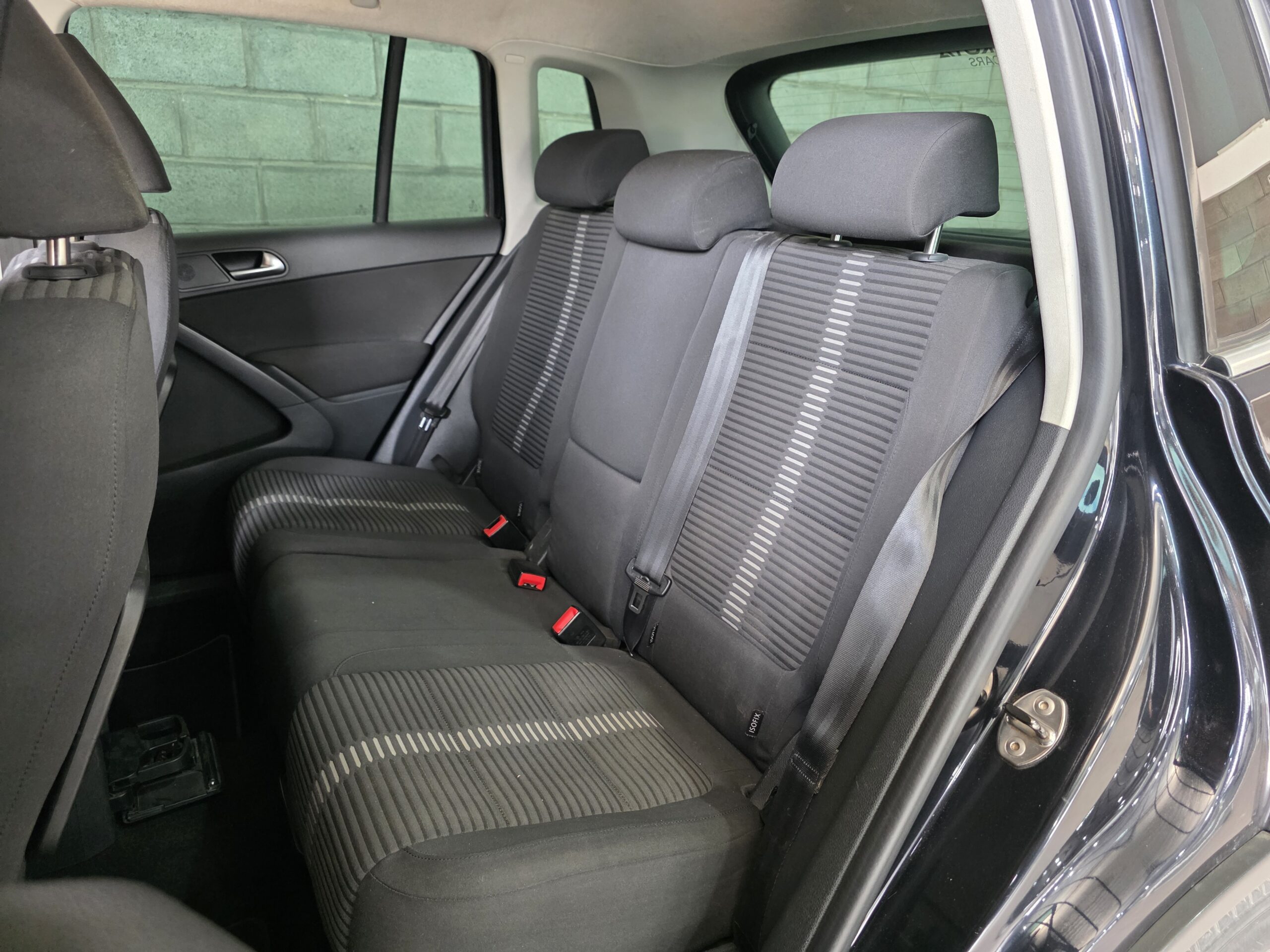 
								Volkswagen Tiguan full									