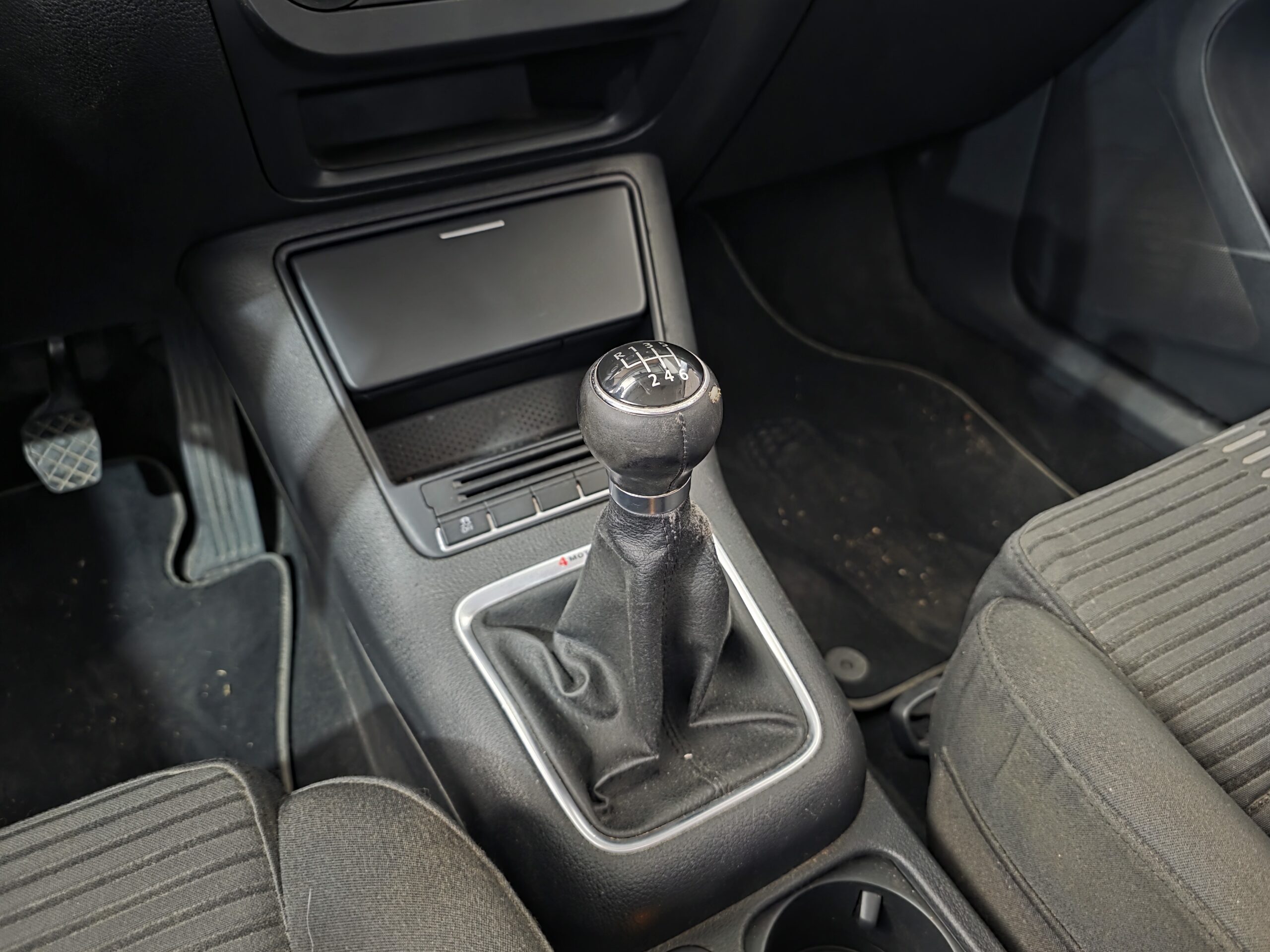 
								Volkswagen Tiguan full									