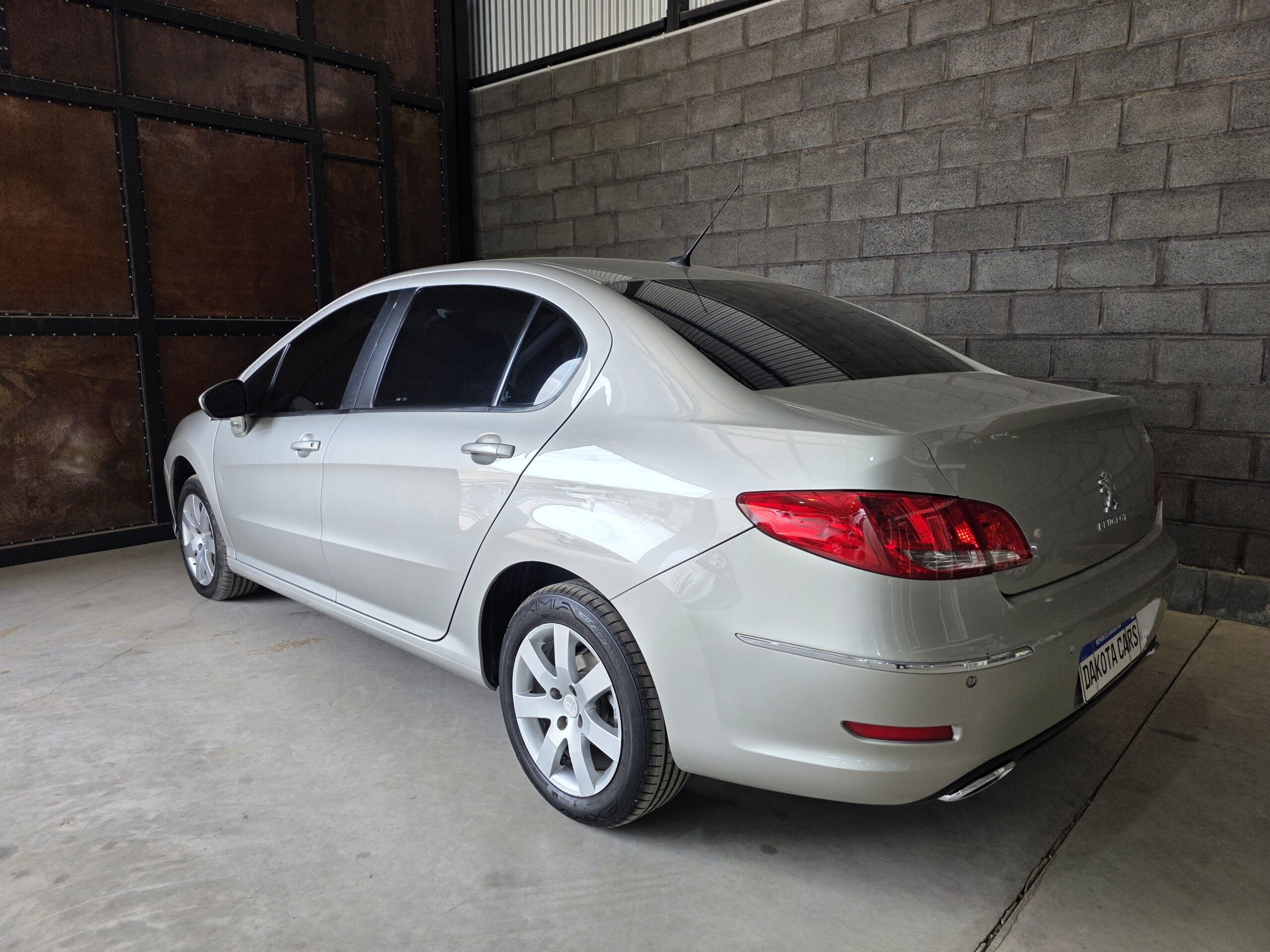 
								Peugeot 408 HDI full									
