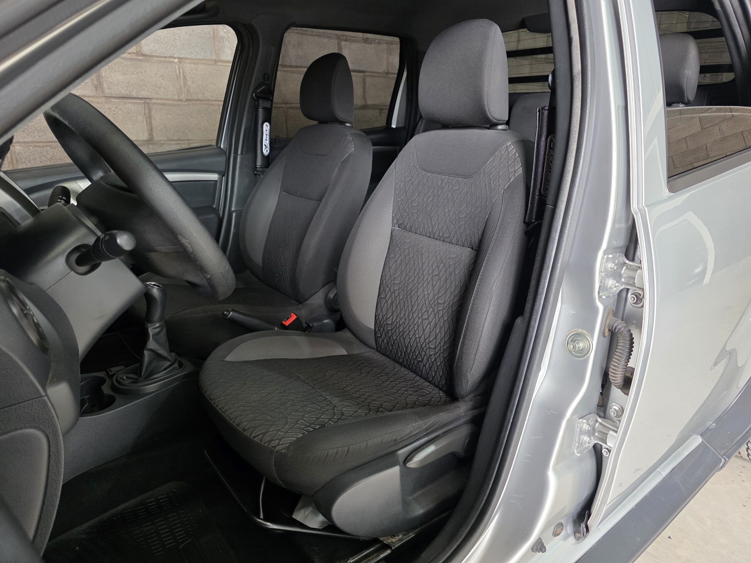 
								Renault Duster Oroch full									