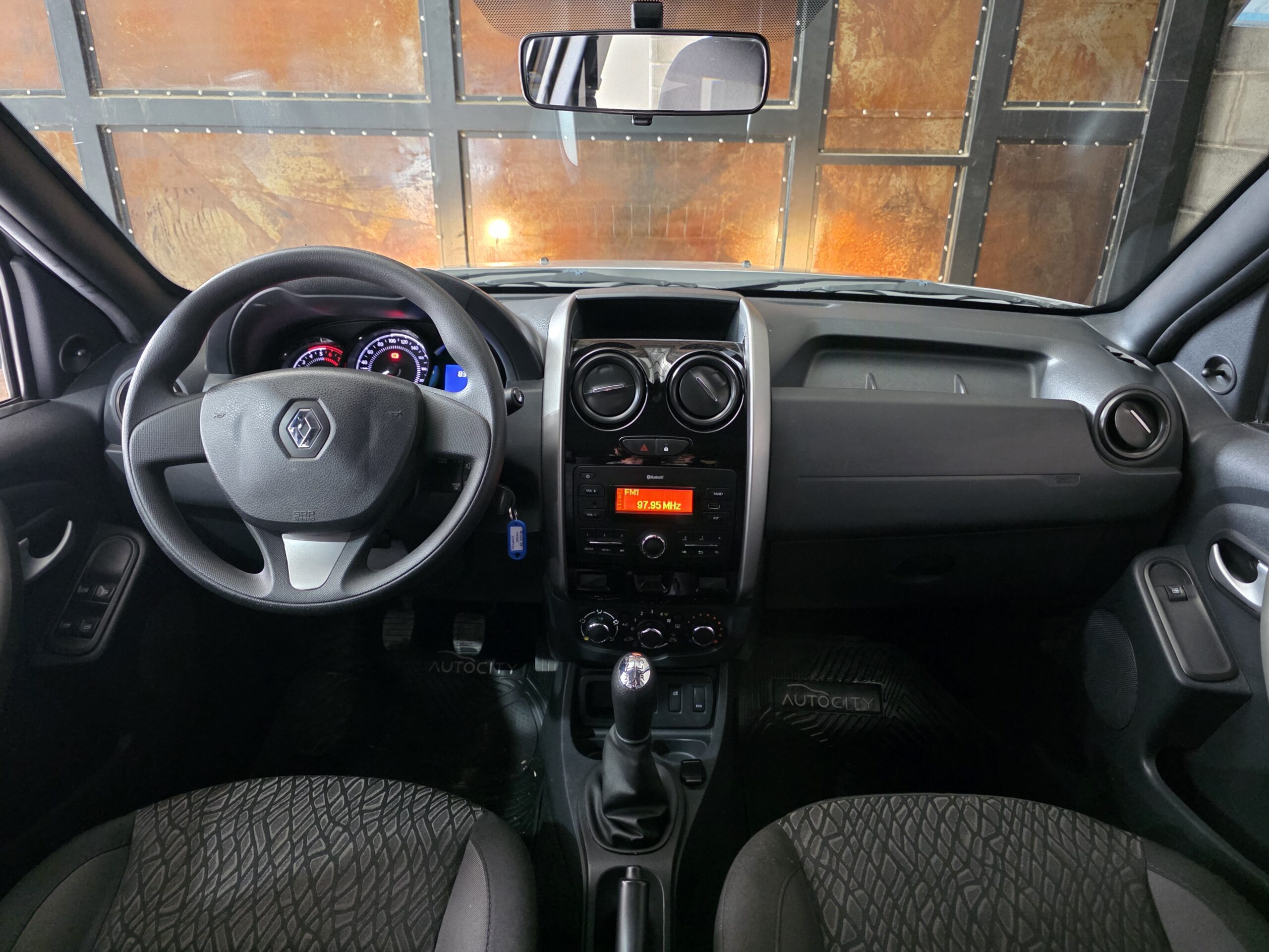 
								Renault Duster Oroch full									