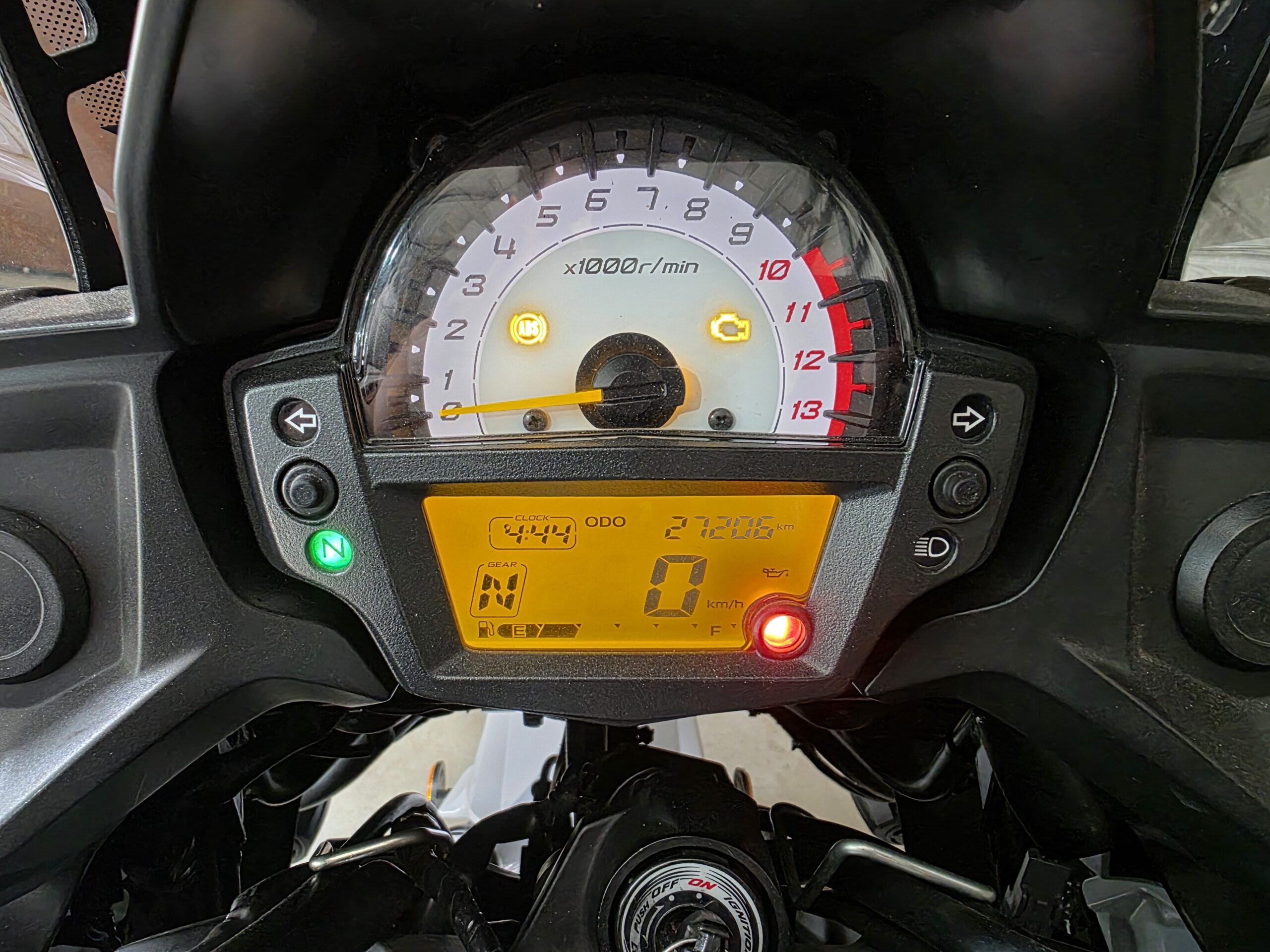 
								Kawasaki Versys 650 full									